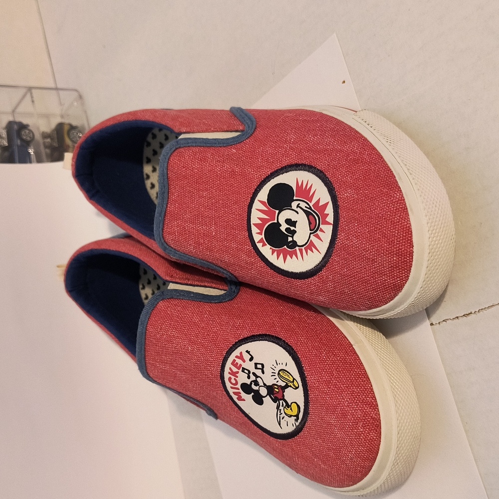 B14  Disney Mickey Mouse Denim slip on shoes size 6 youth preowned like …